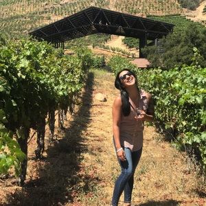 Meet your Posher, Aimee